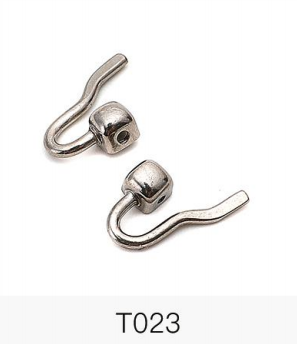 T023